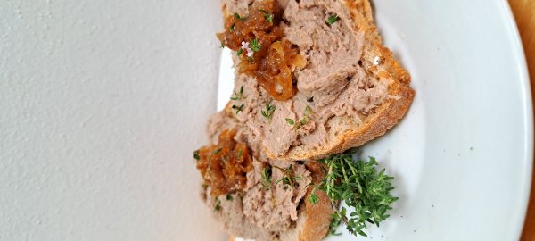 Hovězí paštika - konzerva 300 g