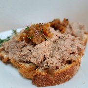 Hovězí paštika - konzerva 300 g